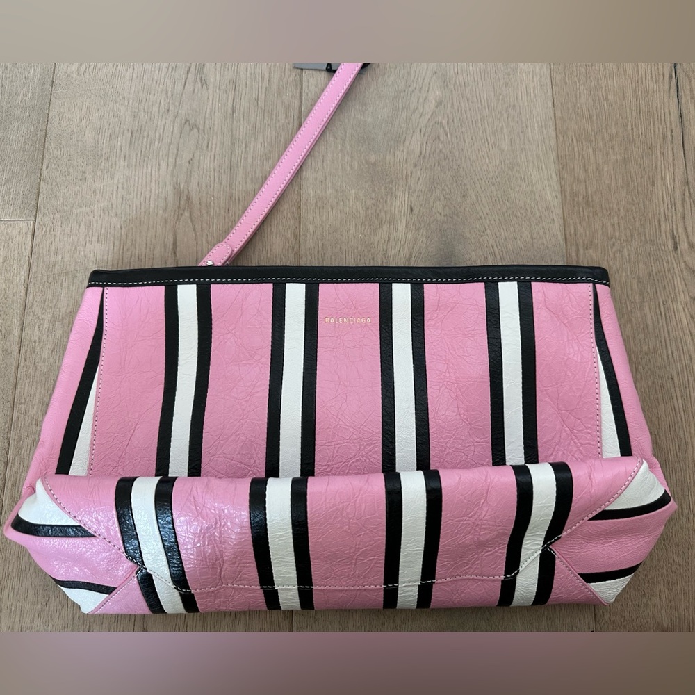 Balenciaga barbes Z pouch